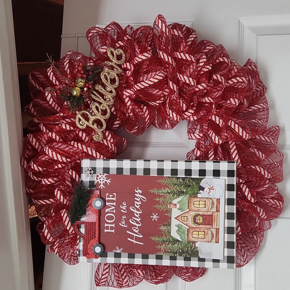 Handmade with ❤️ by the Smith Sisters - Picture 1 of 3